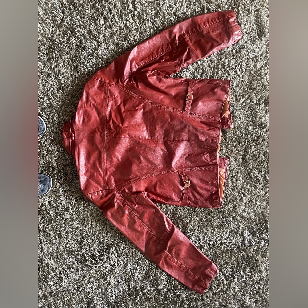 VINTAGE Red Leather Jacket - Picture 3 of 5